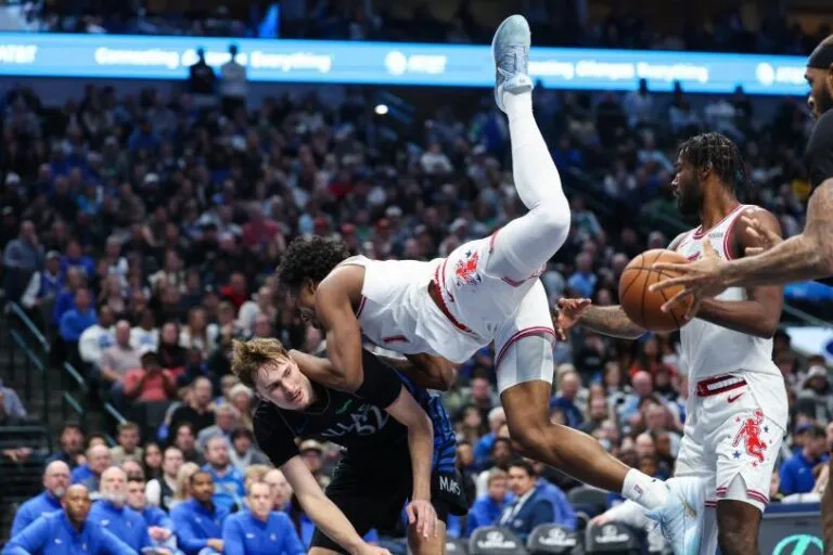 Los Dallas Mavericks y Houston Rockets se preparan para jugar partidos de la NBA China Games 2026 en Macao, reflejando el regreso de la liga a China.