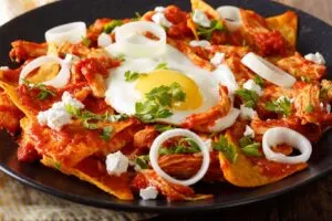 Los mejores chilaquiles en Houston destacan en restaurantes icónicos con tradición mexicana auténtica