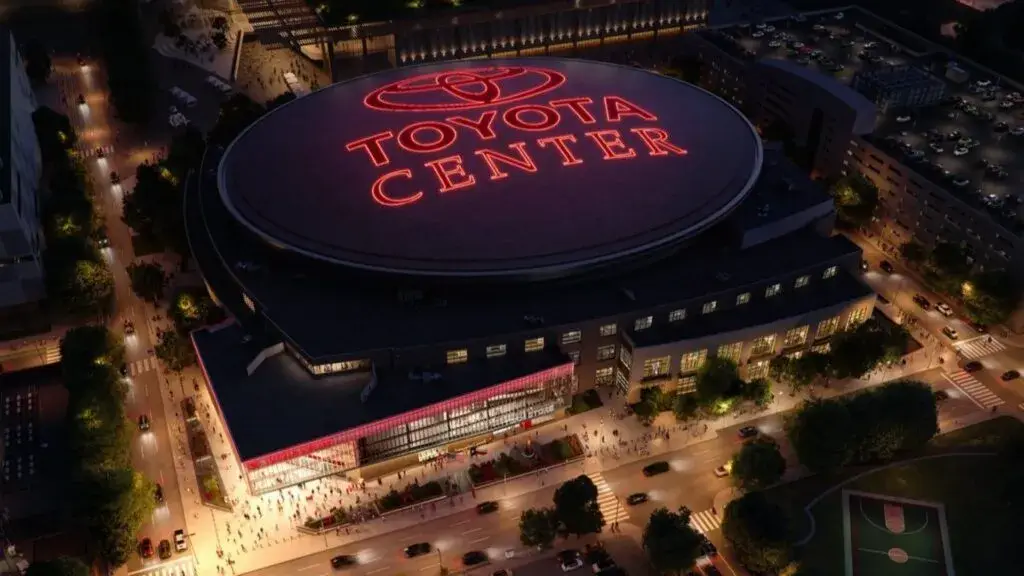 Renovación del Toyota Center en Houston con nuevas áreas premium y modernización del recinto