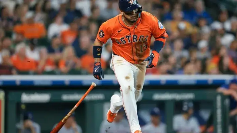 Isaac Paredes impulsa la remontada de los Astros con un cuadrangular y un sencillo productor