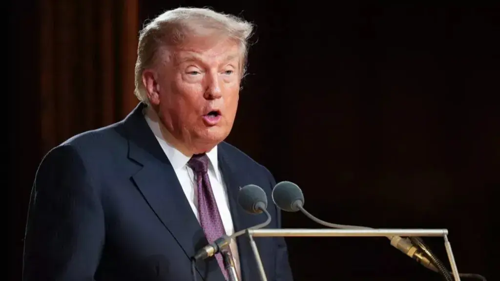 Donald Trump durante declaraciones sobre el futuro del tratado comercial con México y Canadá