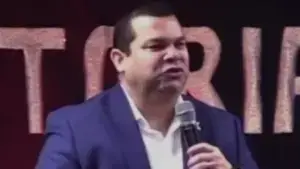 Pastor venezolano fue arrestado por ICE en un aeropuerto de Houston antes de abordar un vuelo con destino a Nueva York.