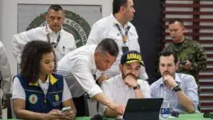 Colombia enfrenta dificultades para coordinar ayuda internacional tras el terremoto que dejó más de 200 muertos y graves daños