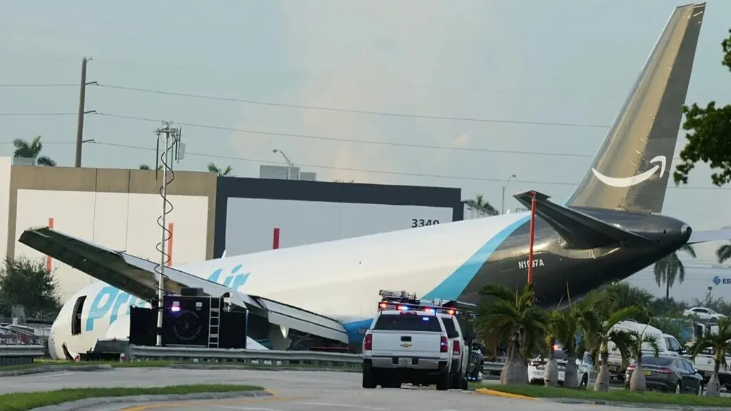 Avión de Amazon sufre accidente en el Aeropuerto Internacional de Miami