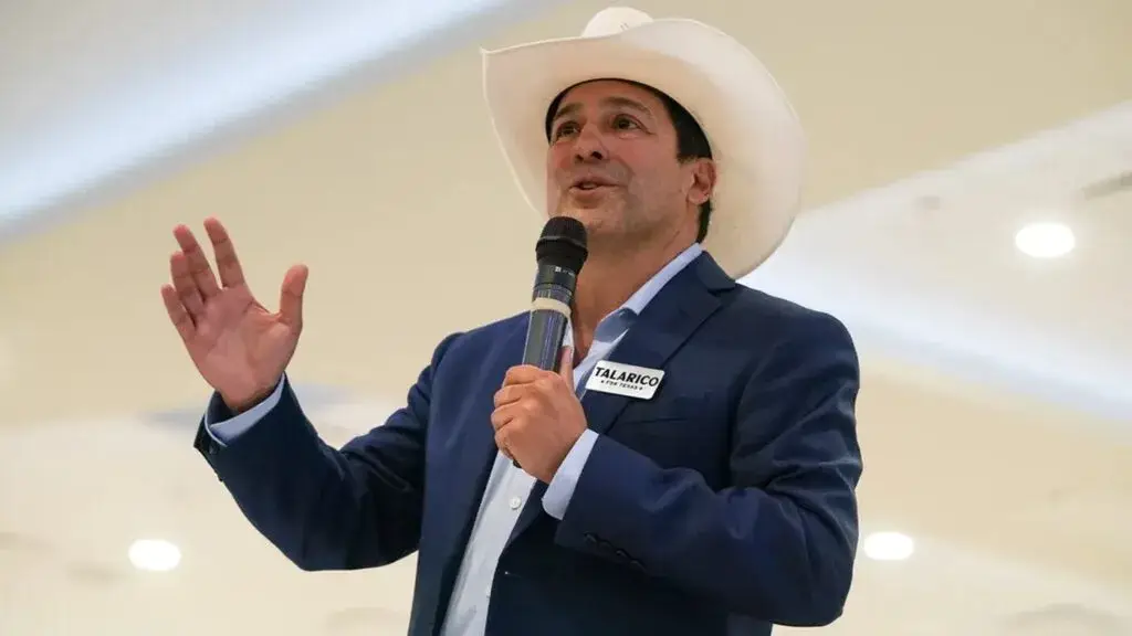 Bobby Pulido lidera una encuesta frente a Monica De La Cruz en la contienda por el distrito 15 de Texas para el Congreso estadounidense