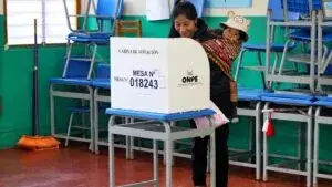 Elecciones municipales en Perú se realizarán bajo vigilancia tras una campaña marcada por amenazas y ataques