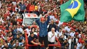 Lula da Silva derrota a Flávio Bolsonaro en las elecciones presidenciales de Brasil y asegura la continuidad de su gobierno.