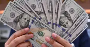 Houston figura entre las 50 ciudades con más millonarios del mundo, según el ranking de Henley & Partners de 2025. Sin embargo, ese año también registró una disminución respecto de 2024, por lo que su atractivo económico no debe confundirse con un crecimiento ininterrumpido de las grandes fortunas
