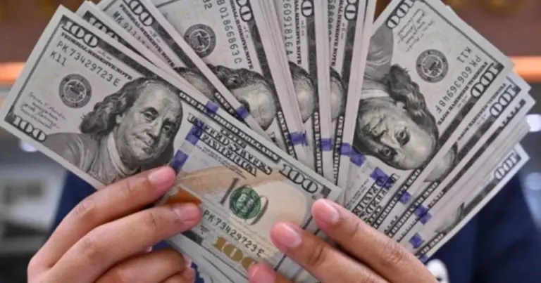 Houston figura entre las 50 ciudades con más millonarios del mundo, según el ranking de Henley & Partners de 2025. Sin embargo, ese año también registró una disminución respecto de 2024, por lo que su atractivo económico no debe confundirse con un crecimiento ininterrumpido de las grandes fortunas